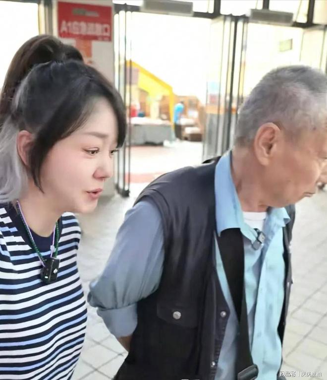 墅晚10点后用洗衣机图的是半价电费OG真人平台46岁王一楠住上海大别(图13)