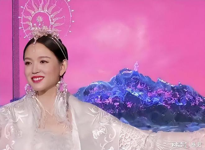 怀孕6个月上春晚站C位真人生赢家OG真人艳压奚梦瑶拒嫁30亿豪门(图5)