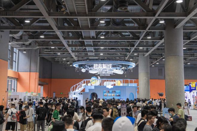 》的线下活动就跟回家了一样OG真人每次参加《碧蓝航线(图18)